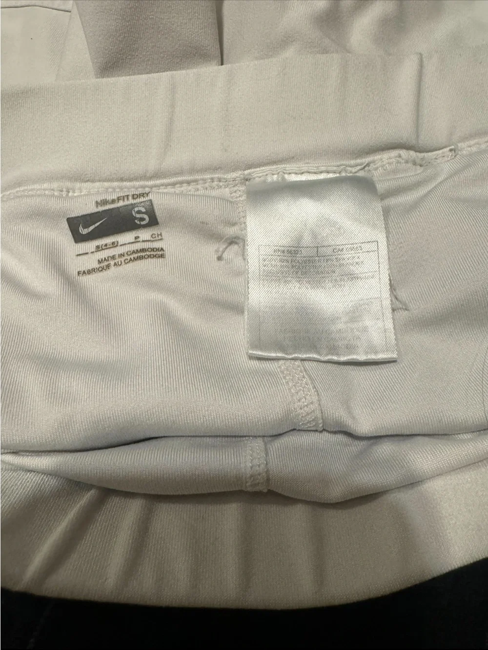 Nike Dri-FIT Women’s White Tennis Golf Skort Size Small Built-In Shorts